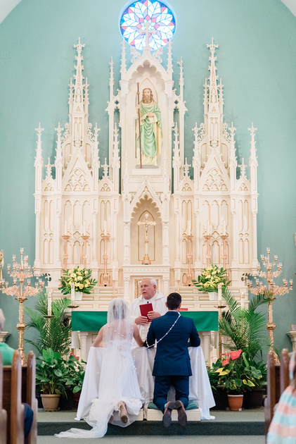 Photos by Yaz | Zedler Mill Summer Wedding | Luling, Texas | Eladio ...